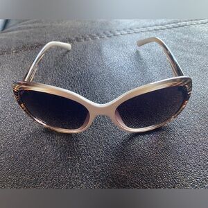 Chic Women's Sunglasses - Brown and Cream